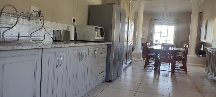 4 Bedroom Property for Sale in Groot Marico North West